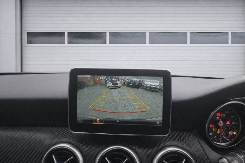 
								Mercedes-Benz A-Class full									