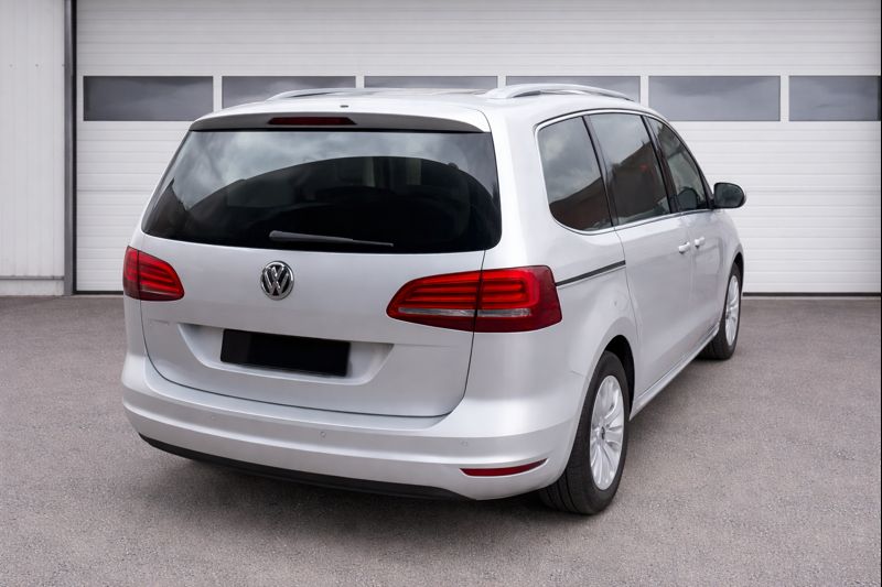 
								Volkswagen Sharan full									