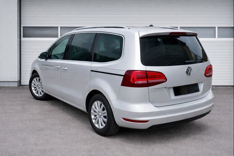 
								Volkswagen Sharan full									