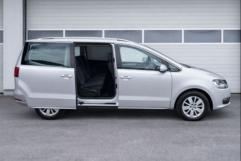 
								Volkswagen Sharan full									